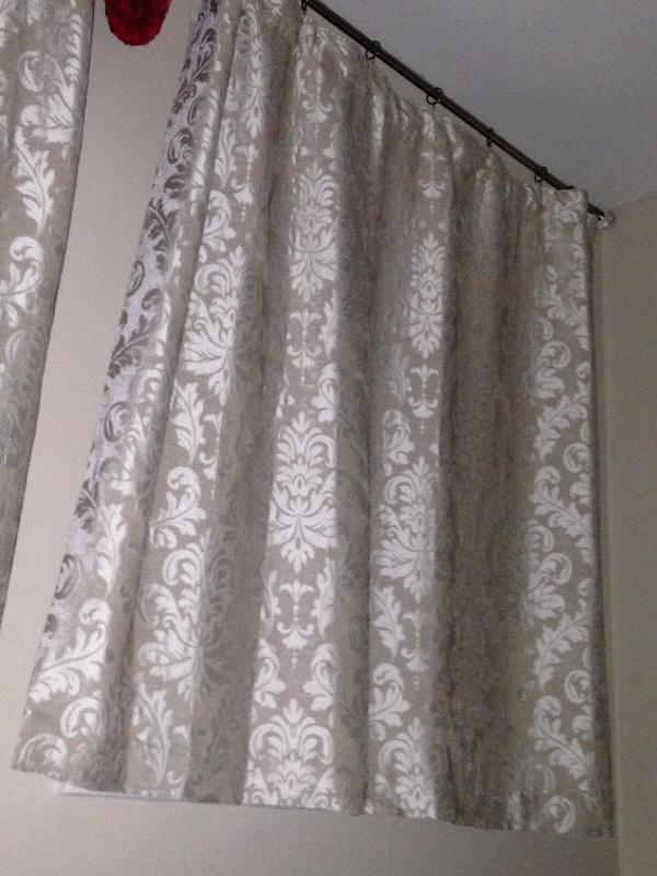 Lille damask curtains in ivory