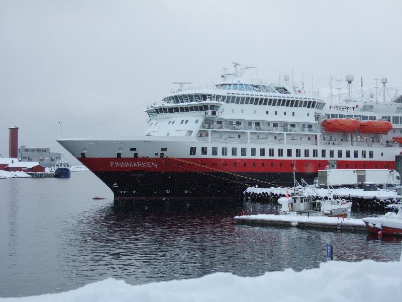 Cruising in the Arctic Circle from the North Sea to the Barents Sea - beautiful!