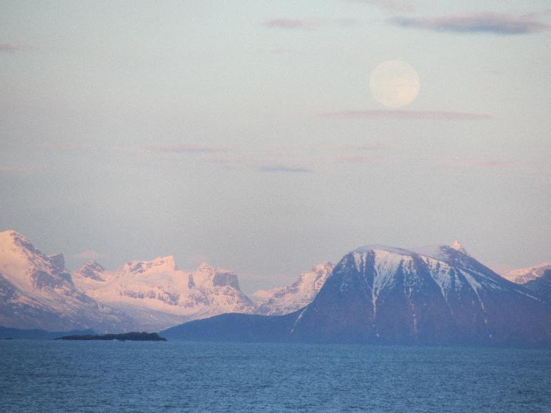 An amazing journey through breathtaking scenery, with people who endure that you get the most out of the experience.