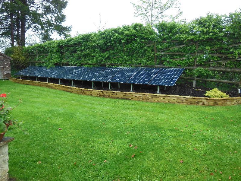 Retaining wall with a long curve.