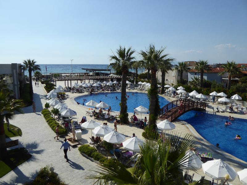 Excellent service from the booking process until returning from our holiday, everything went smoothly.