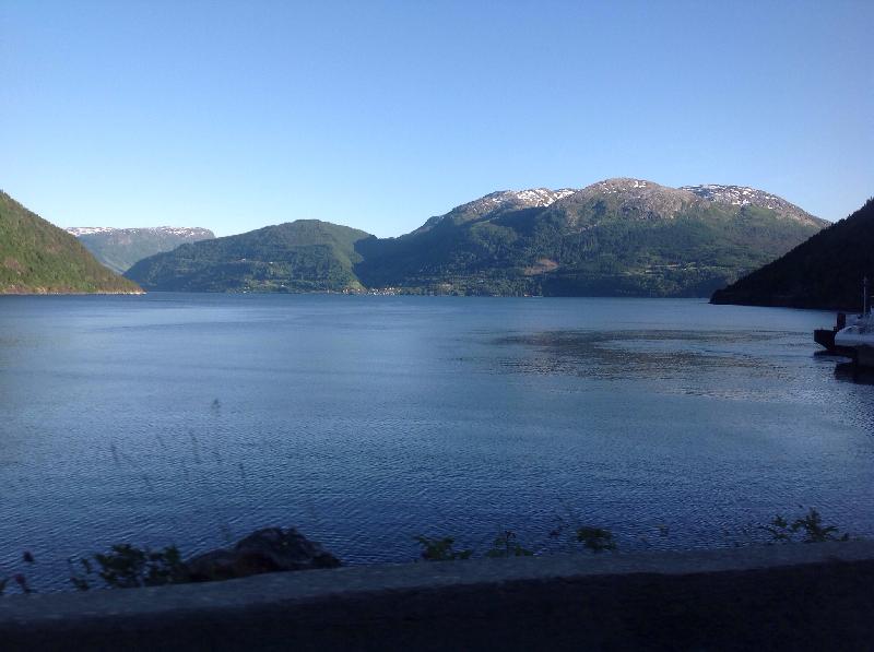 Fly drive from Bergen around fjords with train to Oslo