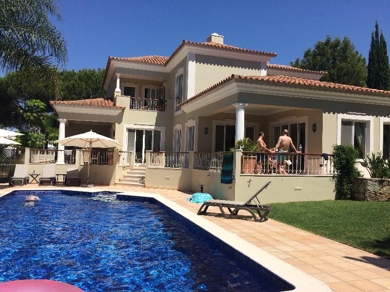 Superb villa holiday in lovely setting at Quinta do Lago