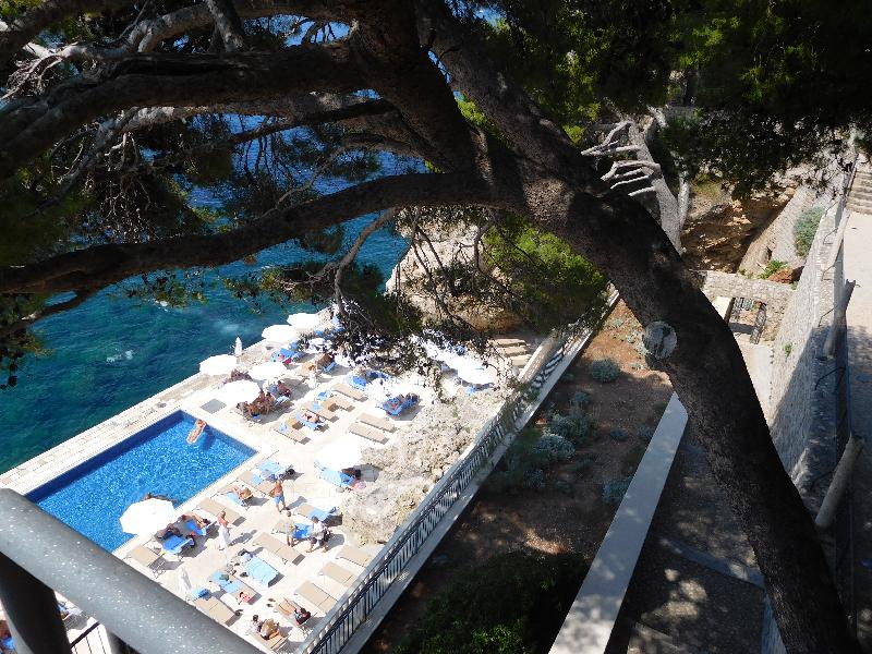 Stress free - as much as booking a holiday can be - and the resulting experience away was wonderful.