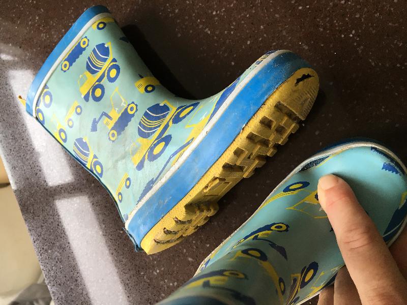 Beautiful boots but poor quality