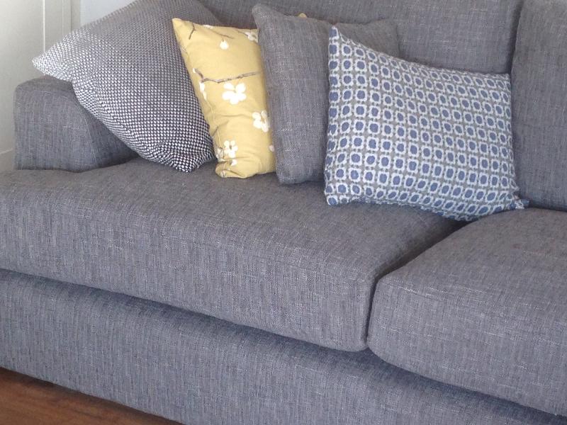 Beautiful quality cushions and throws.  Can't wait to see more!