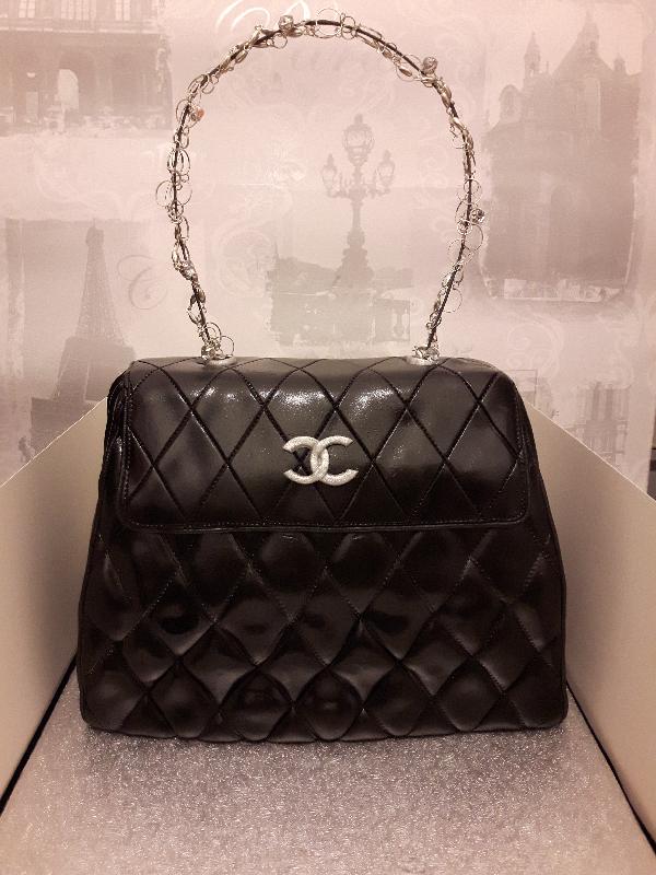 Handbag cake