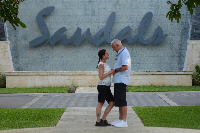 THE FRIENDLIEST, CLEANEST,AND MOST BEAUTIFUL MUST GO TO RESORT IN JAMAICA.....YOU WONT BE DISSAPOINTED, WE PROMISE 😀😀