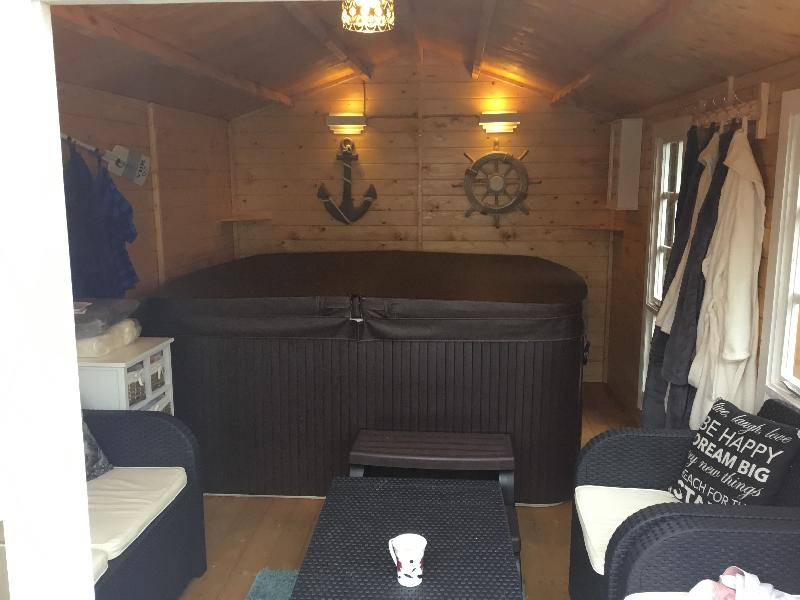 Best hot tub suppliers!
