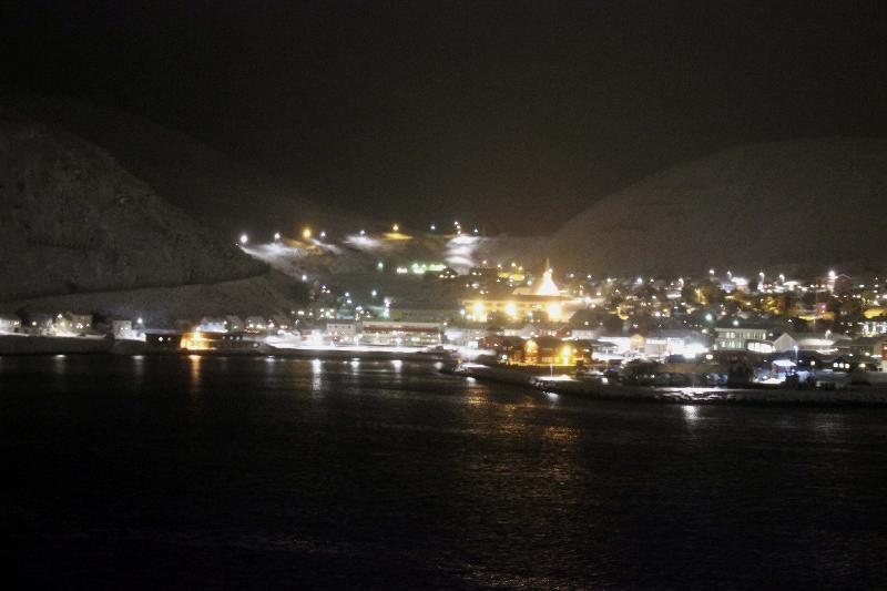I think the overall way Hurtigruten staff treat their customers (guests rea...