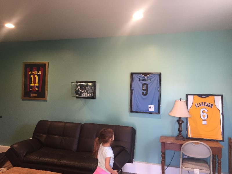 Excellent service by Exclusive Memorabilia