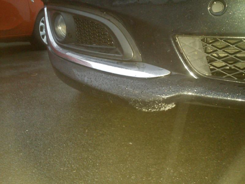 10,000 for car damaged bumber not repaired,large bird stain mark on bonnet,...