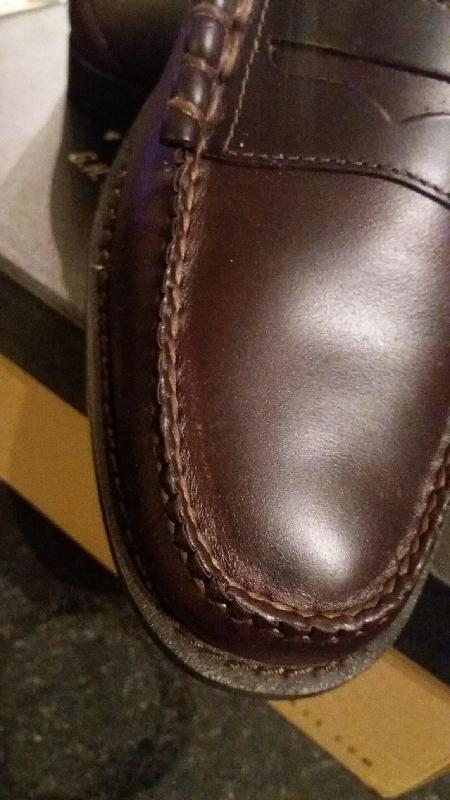 Shoes arrived but had a mark/scratch along one side, on the front of the ri...