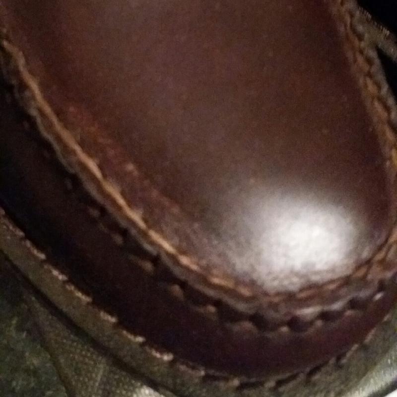 Shoes arrived but had a mark/scratch along one side, on the front of the ri...