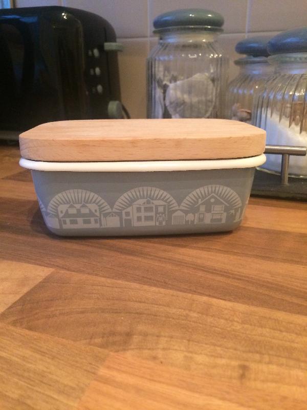 Delivery was prompt... item was as expected. Very pleased. Will buy again f...