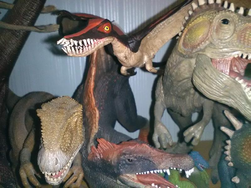 I'm a Very Happy Dinosaur Fan!