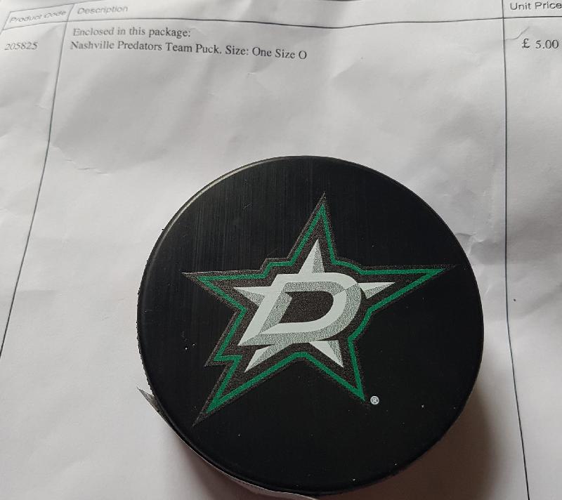 Sent the wrong item. Haven't refunded my return postage.
