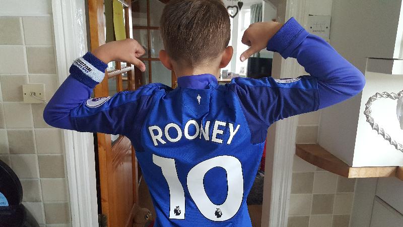 Everton Home Shirt 2017/18 - Junior with Rooney 10 printing