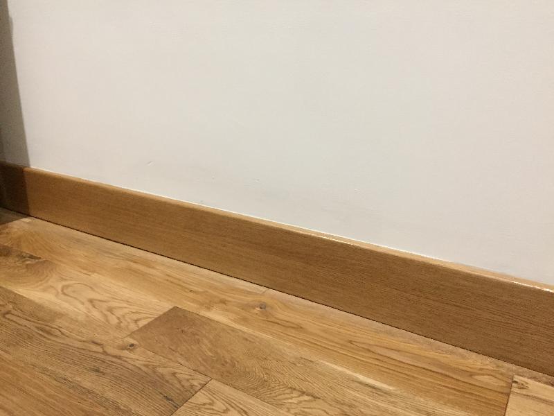 Oak veneered