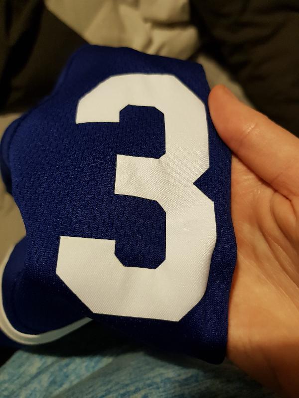 Do not buy jerseys from here