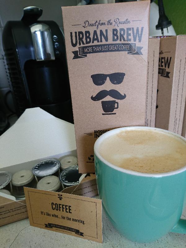 Delicious coffee, fast postage