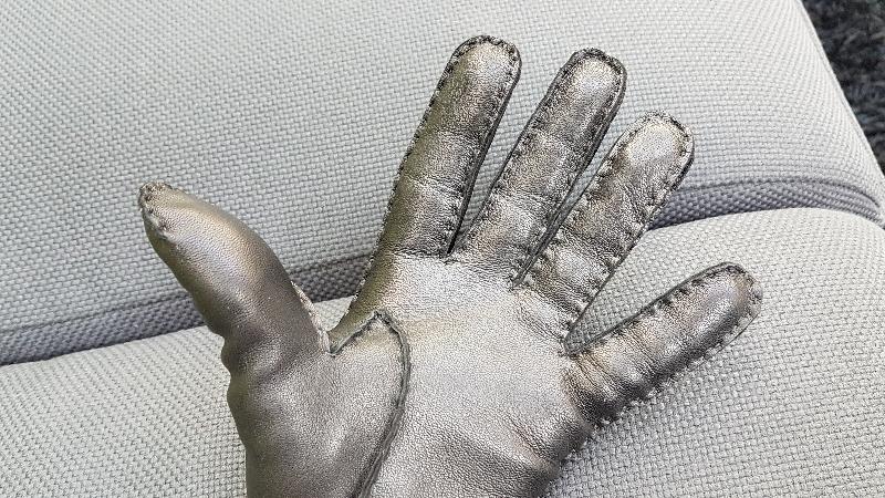 Quality hand-stiched gloves in fine materials