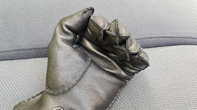 Quality hand-stiched gloves in fine materials