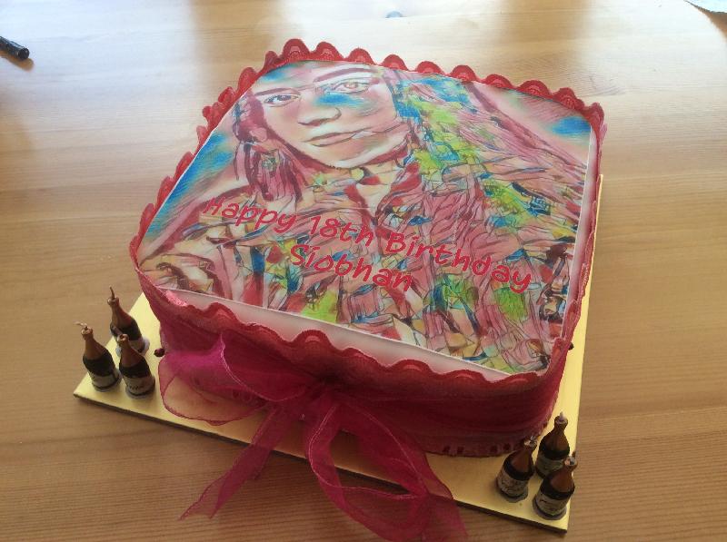 Fab way to decorate a cake!