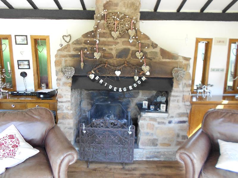 Runaway Intimate Wedding in the summerhouse at Millbrook