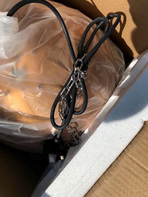 Materiel reçu 2 fois en mauvais état, mais j'ai payé la facture !