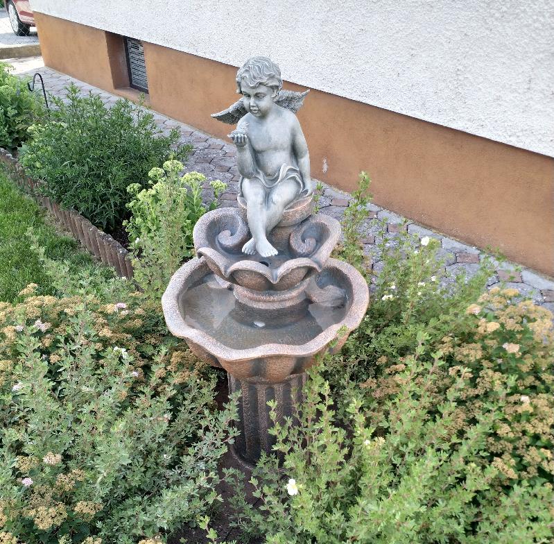 Sehr zufrieden
