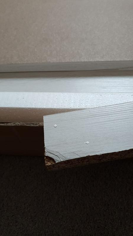 The Mamas & Papas Atlas Nimbus White dresser is damaged. I will return it