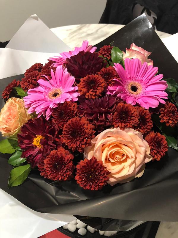 Fabulous service & fabulous flowers! Thank you.