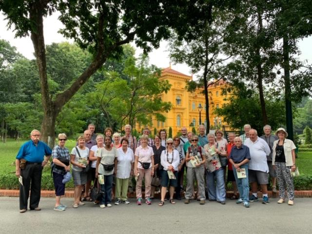 A most enjoyable tour with good company, lovely food and so much to see.