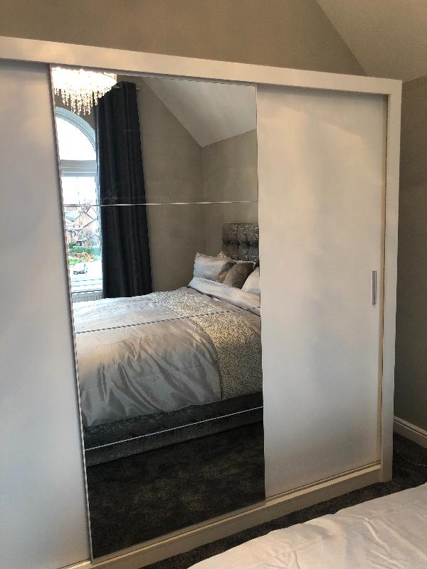 GORGEOUS CLEO 1 WARDROBE