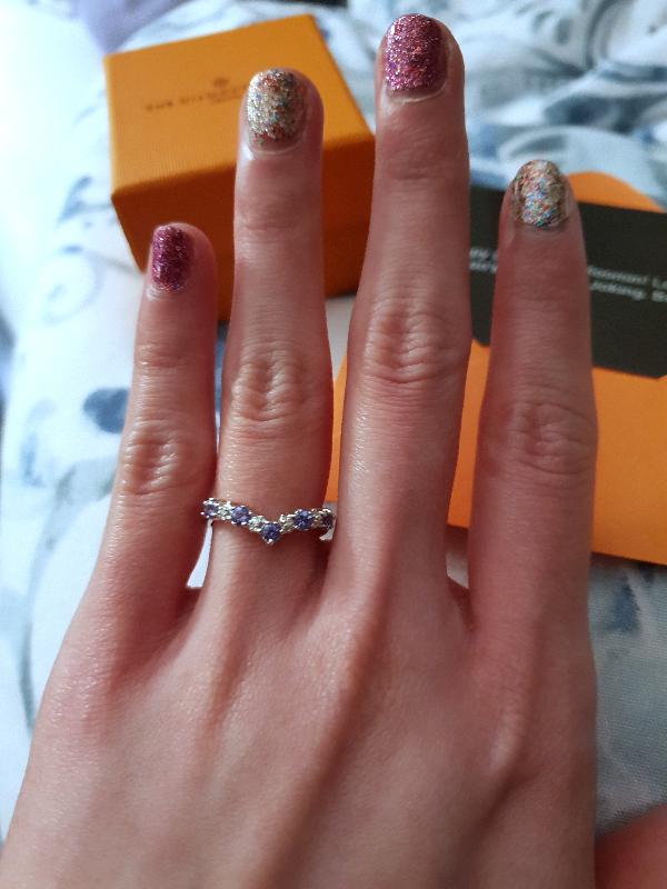 3 years of searching for the perfect ring concludes!