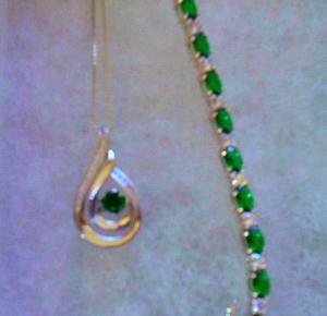emerald necklace and bracelet