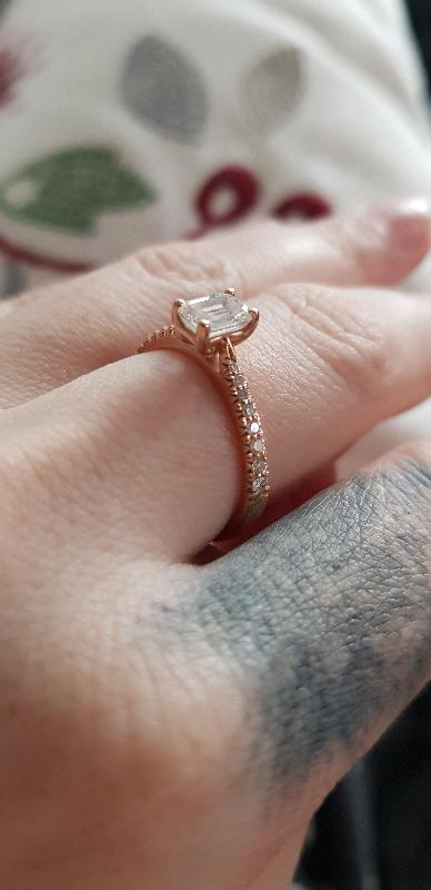 Perfect engagement ring!!!