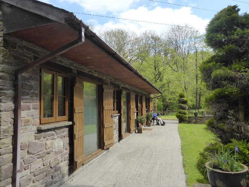 Excellent company, service & accommadation!