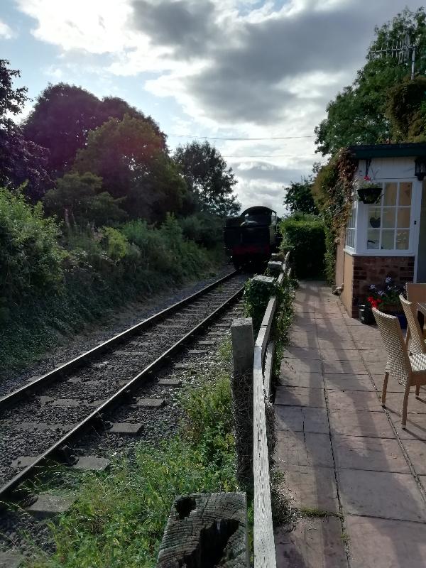 Rural cottage with close up steam train experience