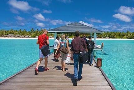 Amazing Dubai, India & Maldive Tours