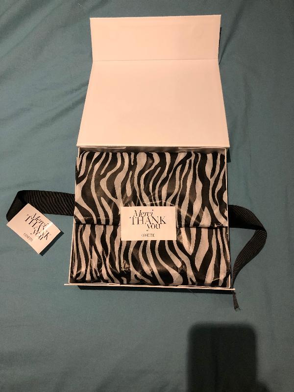 Beautiful package, quick delivery, perfect product, happy customer