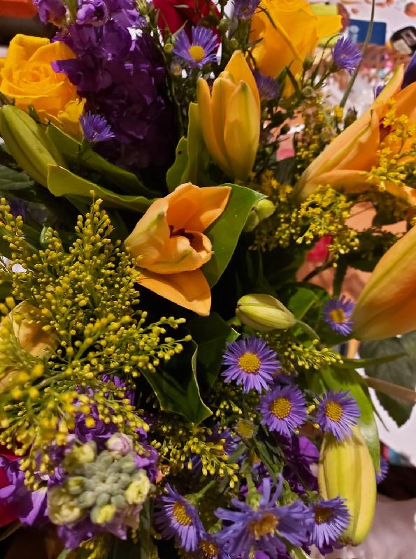 Beautiful flowers, simple ordering and efficient delivery!