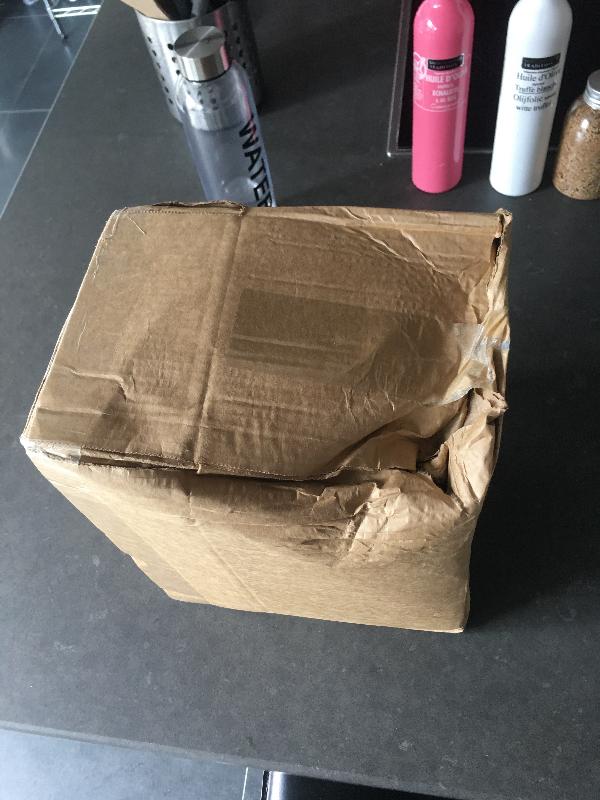 Service de poste «deutsche... » minable !