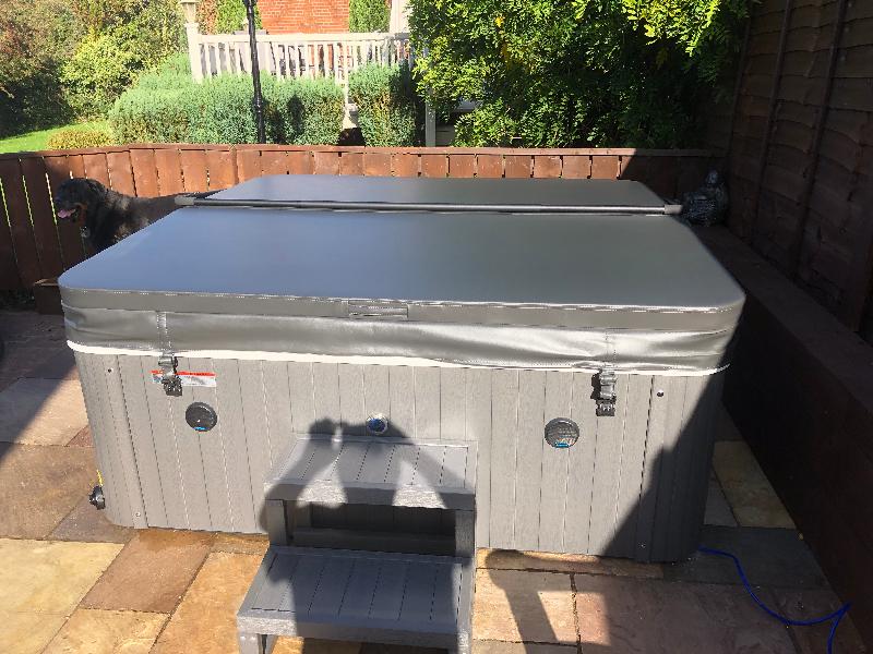 Excellent Hot tube