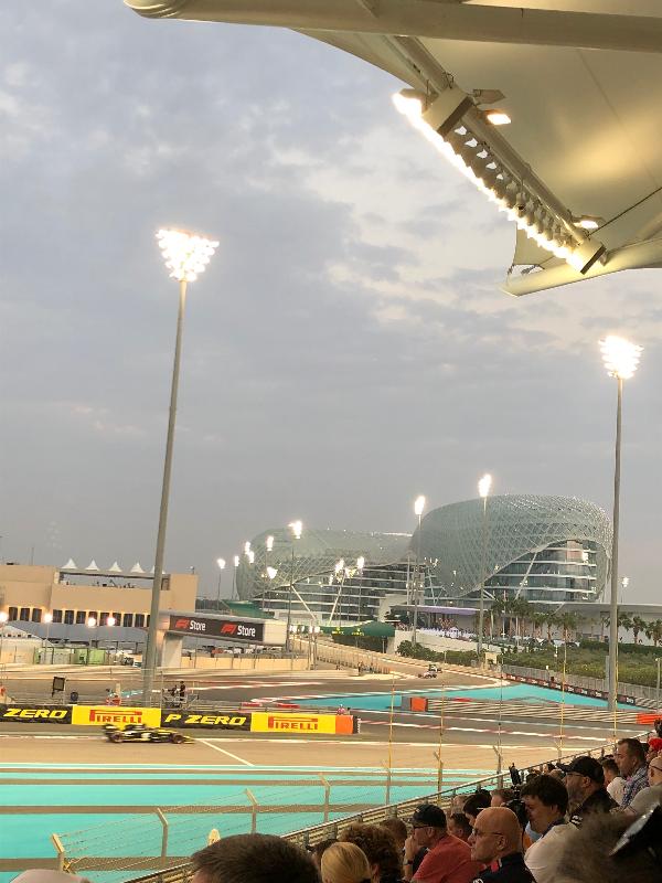 A lovely company to book an F1 holiday with