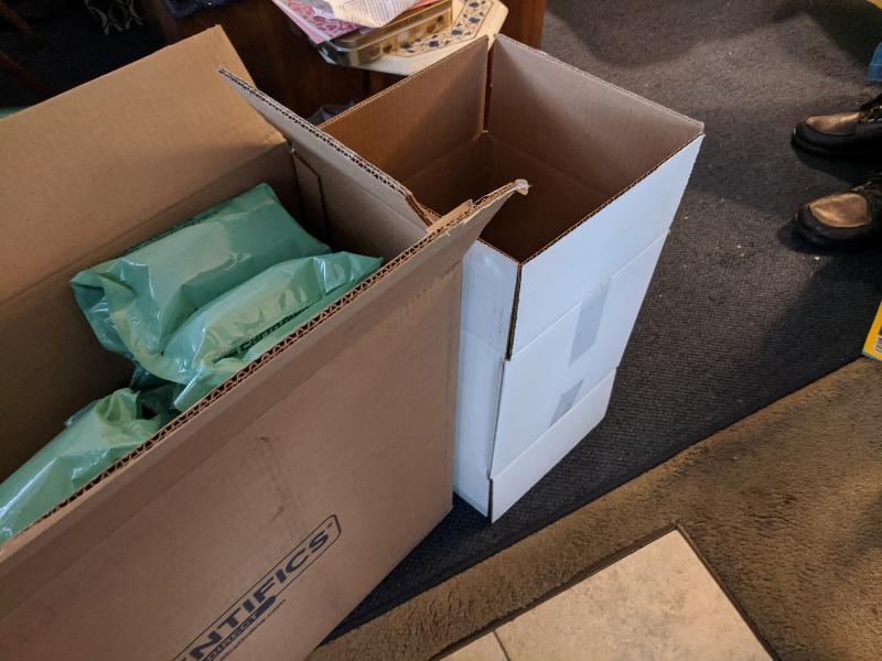 package arrived with broken materials