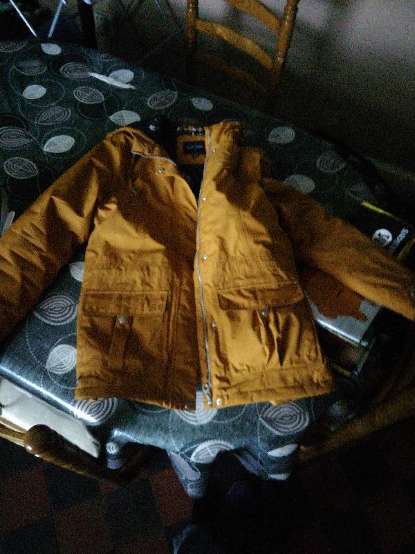 It waterproof/windproof/breather able inshulated