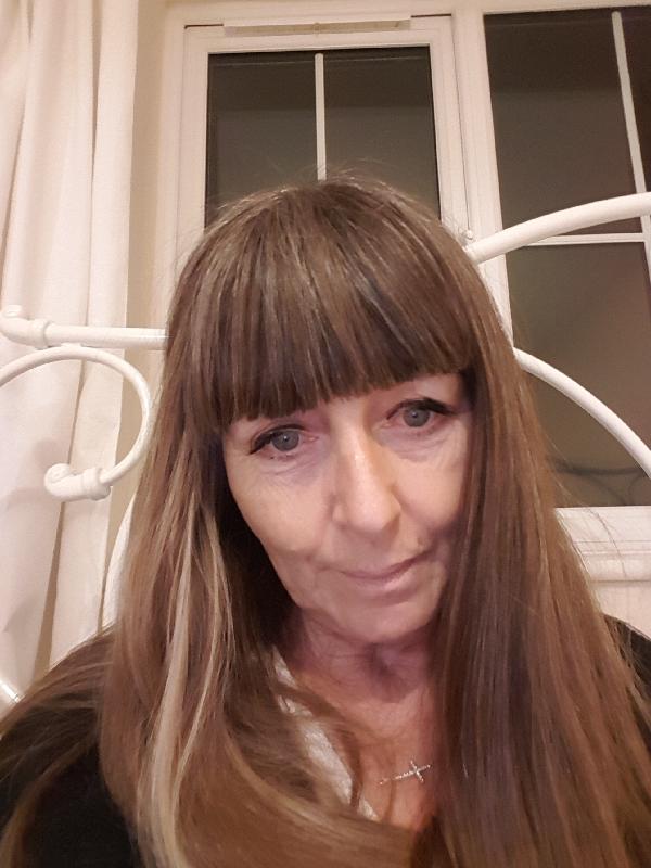 nice lady that teaches nice lady that teaches is very informative and frien