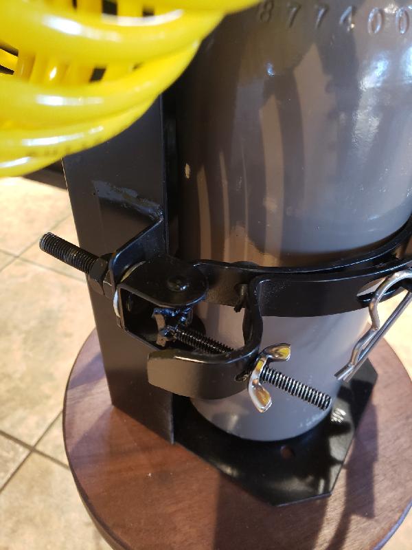 Great tank holder/bracket
